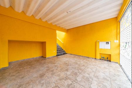 Casa para alugar com 97m², 2 quartos e 2 vagasGaragem