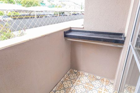 Apartamento para alugar com 72m², 3 quartos e 1 vagaVaranda