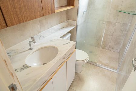 Apartamento para alugar com 72m², 3 quartos e 1 vagasuite