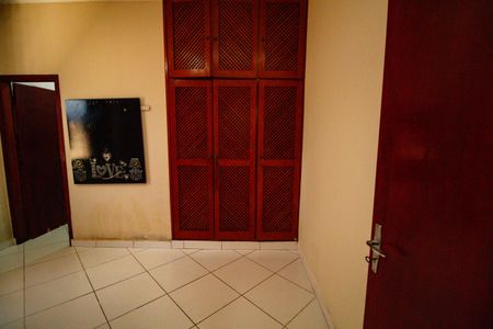 Casa para alugar com 100m², 2 quartos e 2 vagasSuite