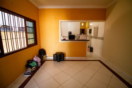 Sala de casa para alugar com 2 quartos, 100m² em Jardim Imperador, Praia Grande