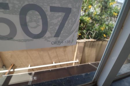 Apartamento para alugar com 55m², 2 quartos e 1 vagaPlaquinha