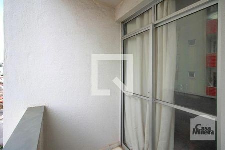 Varanda  de apartamento à venda com 2 quartos, 55m² em Ipiranga, Belo Horizonte
