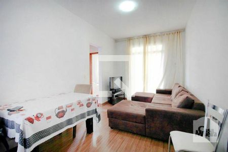 Sala  de apartamento à venda com 2 quartos, 55m² em Ipiranga, Belo Horizonte