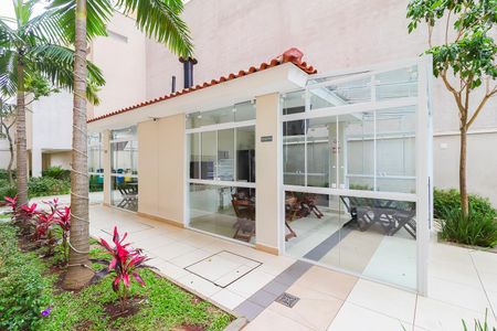 Apartamento à venda com 33m², 2 quartos e sem vagaÁrea comum - Churrasqueira