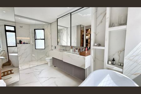 Apartamento à venda com 290m², 5 quartos e 3 vagas