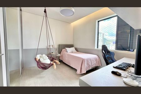 Apartamento à venda com 290m², 5 quartos e 3 vagas