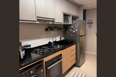 Cozinha de apartamento à venda com 2 quartos, 36m² em Chácara Inglesa, São Paulo
