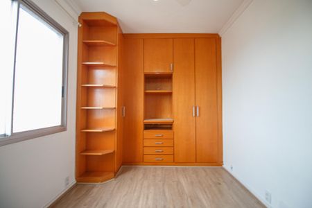 Apartamento para alugar com 90m², 3 quartos e 1 vagaQuarto 2