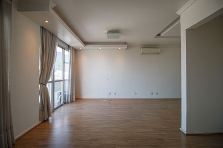 Sala de apartamento para alugar com 3 quartos, 90m² em Maracanã, Rio de Janeiro
