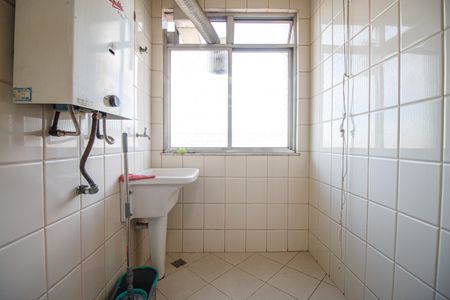 Apartamento para alugar com 90m², 3 quartos e 1 vagaÁrea de Serviço