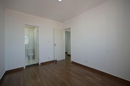 Apartamento à venda com 87m², 3 quartos e 1 vagaSuíte