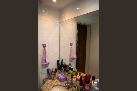 Apartamento à venda com 73m², 3 quartos e 2 vagasBanheiro Suíte