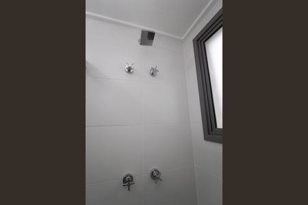 Apartamento para alugar com 86m², 2 quartos e 2 vagas Apartamento para alugar com 86m², 2 quartos e 2 vagasBanheiro da Suíte