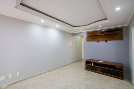 Sala de apartamento para alugar com 2 quartos, 65m² em Jardim, Santo André
