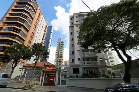 Apartamento para alugar com 65m², 2 quartos e 2 vagasFachada