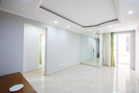 Sala de apartamento para alugar com 2 quartos, 65m² em Jardim, Santo André