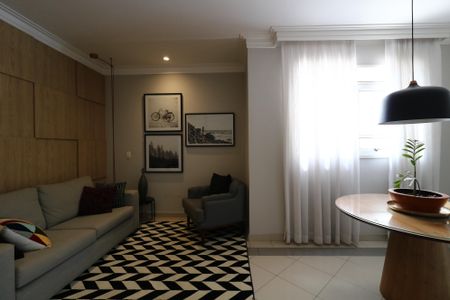 Apartamento para alugar com 65m², 2 quartos e 2 vagasÁrea Comum - Hall
