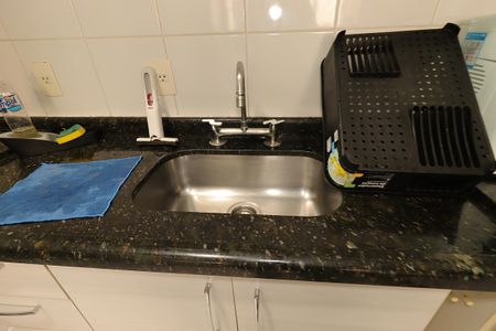 Apartamento para alugar com 65m², 2 quartos e 2 vagasCozinha - Pia