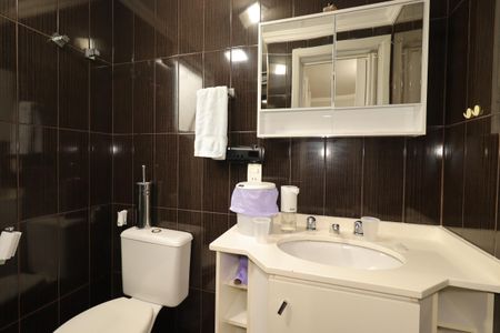 Apartamento para alugar com 65m², 2 quartos e 2 vagasBanheiro da Suíte