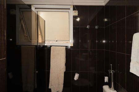 Apartamento para alugar com 65m², 2 quartos e 2 vagasBanheiro da Suíte