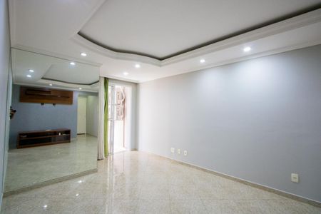 Sala de apartamento para alugar com 2 quartos, 65m² em Jardim, Santo André