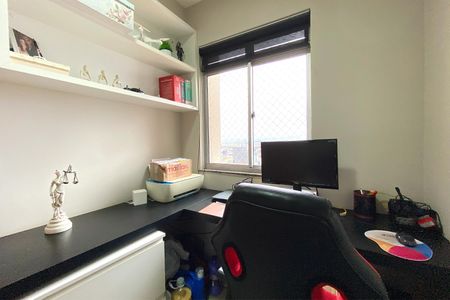 Apartamento à venda com 143m², 4 quartos e 3 vagasQuarto de Serviço