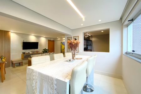 Apartamento à venda com 143m², 4 quartos e 3 vagasVaranda Gourmet