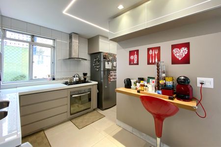 Apartamento à venda com 143m², 4 quartos e 3 vagasCozinha