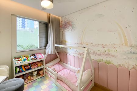 Apartamento à venda com 143m², 4 quartos e 3 vagasQuarto 4