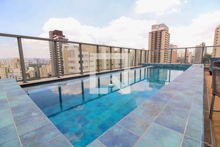 Studio à venda com 24m², 1 quarto e sem vaga Studio à venda com 24m², 1 quarto e sem vagaÁrea comum - Piscina
