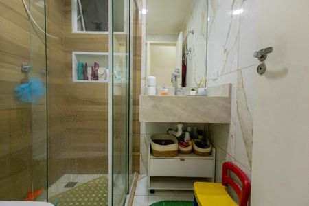 Apartamento à venda com 69m², 3 quartos e 1 vagaBanheiro Social