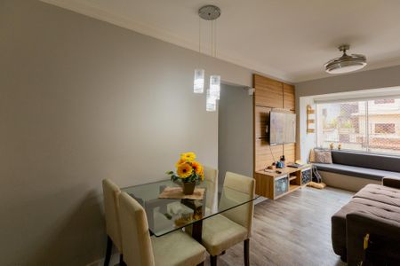 Apartamento à venda com 69m², 3 quartos e 1 vagaSala de estar 