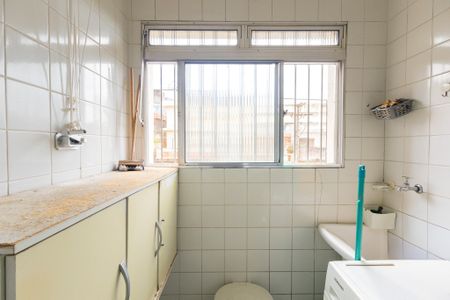 Apartamento à venda com 69m², 3 quartos e 1 vagaÁrea de Serviço