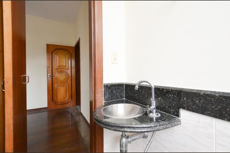 Apartamento à venda com 172m², 4 quartos e 2 vagas Apartamento à venda com 172m², 4 quartos e 2 vagasLavabo