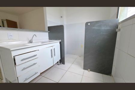 Apartamento para alugar com 3 quartos, 55m² em Jardim da Glória, Vespasiano