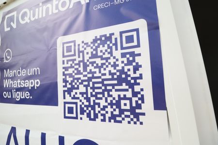 Apartamento para alugar com 55m², 2 quartos e 1 vagaPlaquinha