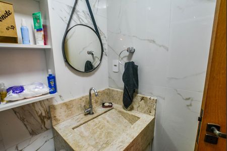 Apartamento para alugar com 68m², 2 quartos e 1 vagaBanheiro Social