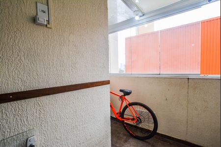 Apartamento para alugar com 68m², 2 quartos e 1 vagaÁrea de Serviço