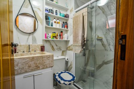 Apartamento para alugar com 68m², 2 quartos e 1 vagaBanheiro da Suíte