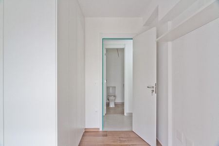 Apartamento à venda com 86m², 3 quartos e 2 vagasQuarto 2