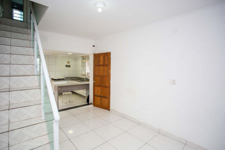 Sala de casa para alugar com 3 quartos, 98m² em Jardim Miriam, São Paulo