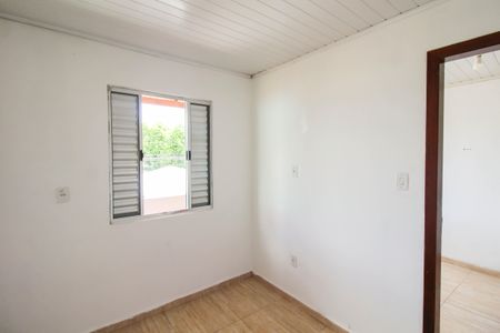 Quarto 1 de casa para alugar com 2 quartos, 50m² em Niterói, Canoas