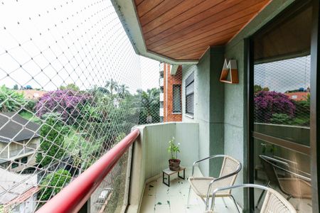 Varanda de apartamento à venda com 4 quartos, 136m² em Vila Sonia, São Paulo