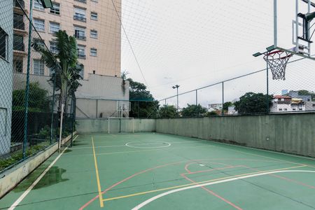 Apartamento à venda com 136m², 4 quartos e 3 vagas Apartamento à venda com 136m², 4 quartos e 3 vagasQuadra