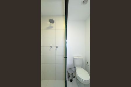 Banheiro de apartamento à venda com 1 quarto, 24m² em Vila Cordeiro, São Paulo