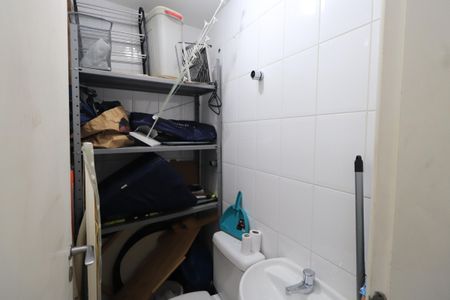 Apartamento para alugar com 115m², 4 quartos e 3 vagasBanheiro de serviço