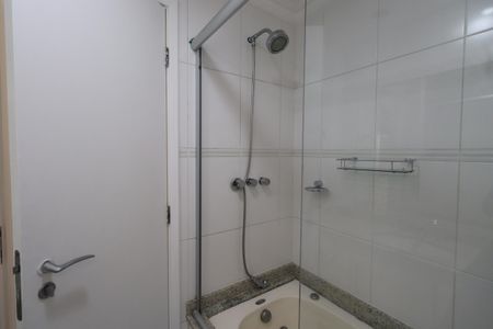 Apartamento para alugar com 115m², 4 quartos e 3 vagasBanheiro da Suíte 3