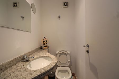 Apartamento para alugar com 115m², 4 quartos e 3 vagasLavabo