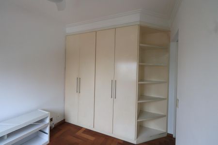 Apartamento para alugar com 115m², 4 quartos e 3 vagasQuarto 2 - Suíte